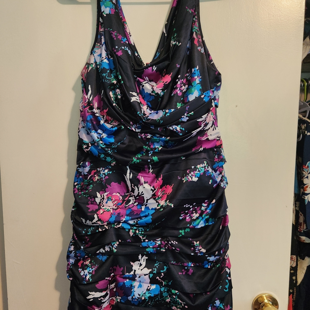 Express Black Dress with Multicolor Floral Pattern